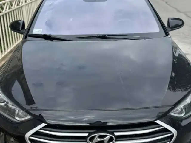 Фиолетовое стекло для Hyundai Elantra 2018, Душанбе