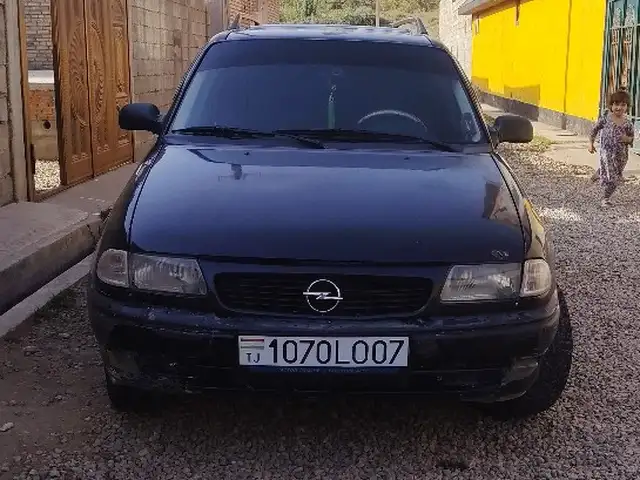 Opel Astra F