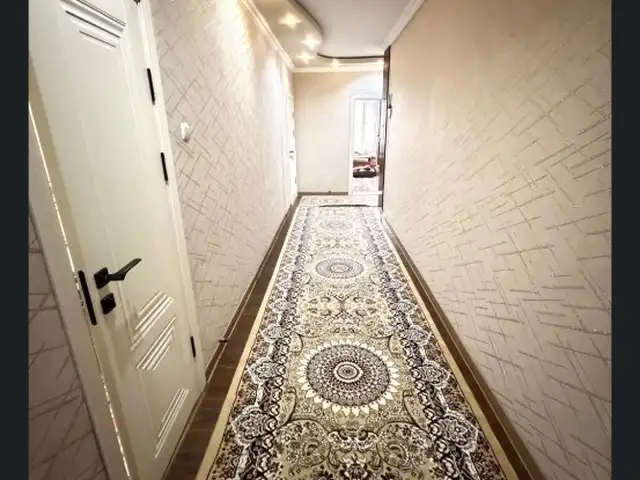 3-комн. квартира, 4 этаж, 108м², 92 мкр, Душанбе