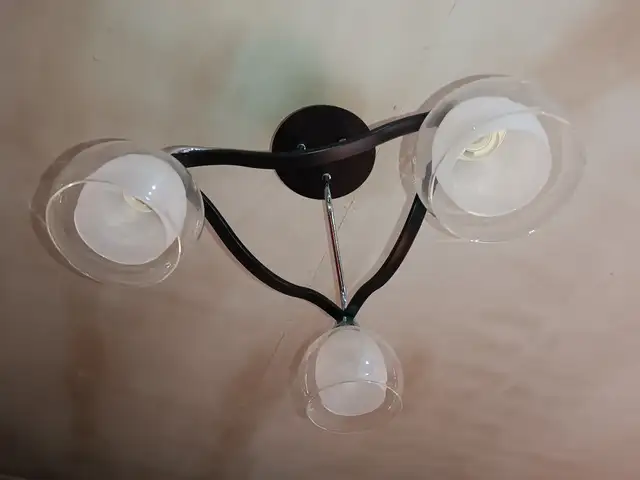 Люстра, Душанбе