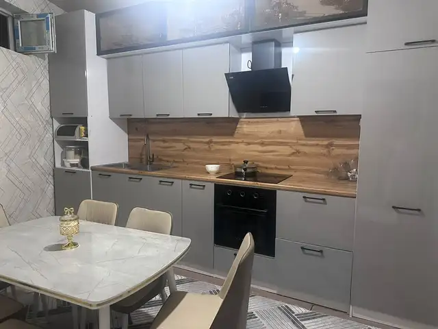 2 этажн. 4-комн. дом, 2 сотки, Фирдавси, Душанбе