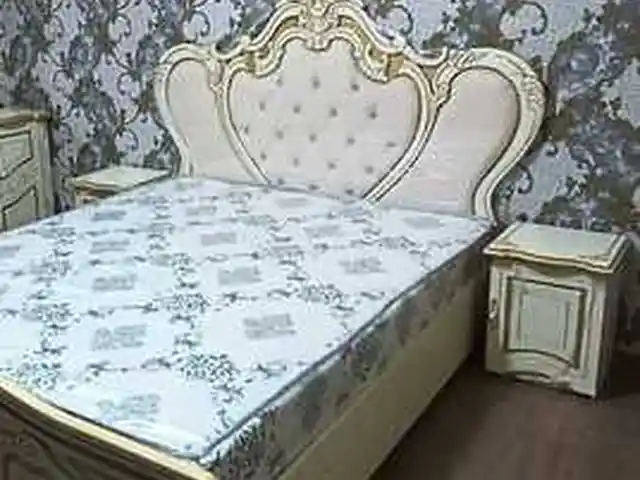 Кровать двуспальная, Душанбе