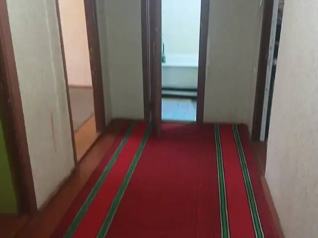 2-комн. квартира, 3 этаж, 68м², 18 мкр, Худжанд