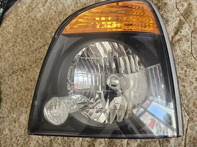 Фара от Hyundai Porter 2, Худжанд