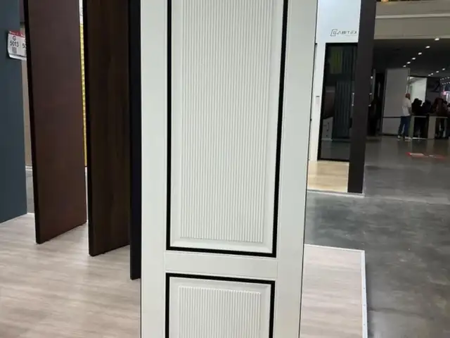 Дверь, Душанбе