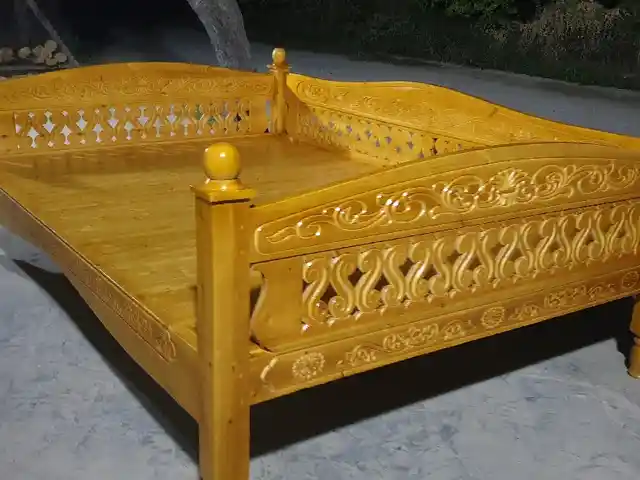 Тапчан, Душанбе
