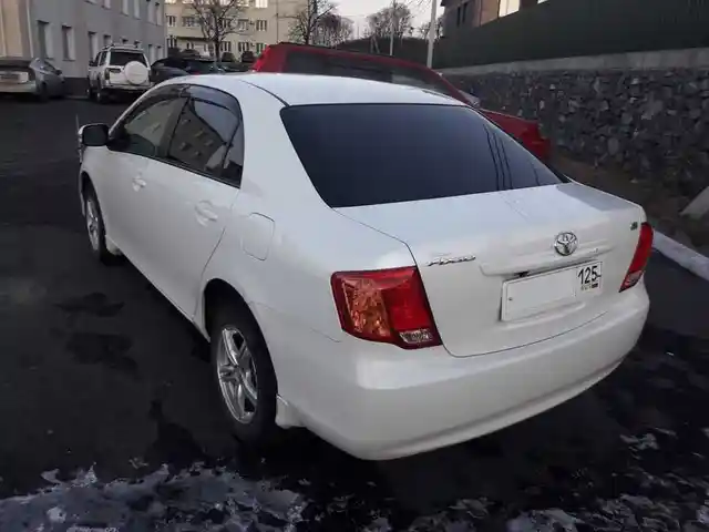 Заднее Стекло от Toyota Axio, Душанбе