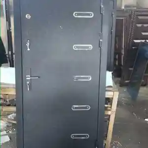 Дверь железная, Душанбе