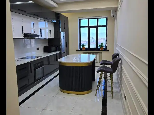 3-комн. квартира, 10 этаж, 121м², шохмансур, Душанбе