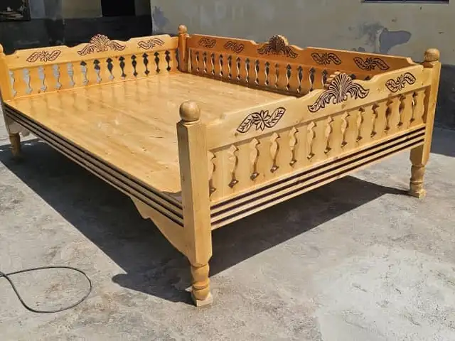 Тапчан, Ашт