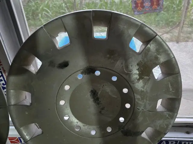 Колпаки R16, Худжанд