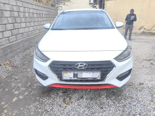Hyundai Accent