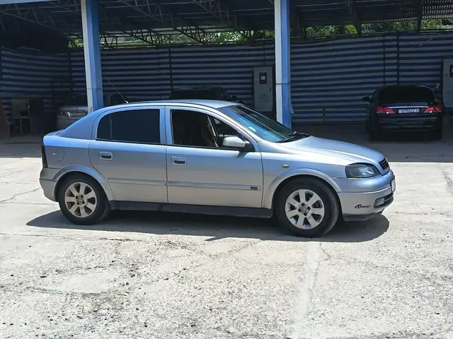 Opel Astra G