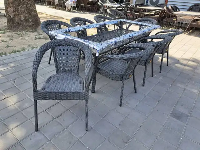 Комплект стол и стулья, Душанбе