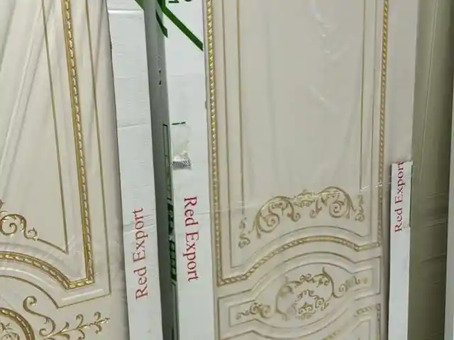 Дверь, Душанбе
