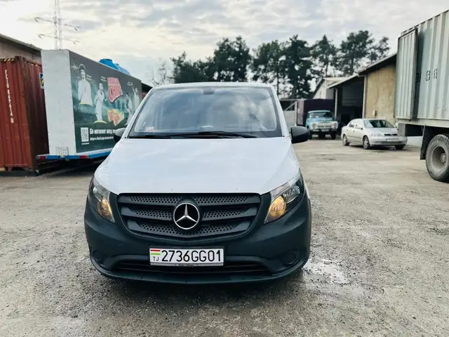 Фургон Mercedes-Benz, 2017, Душанбе
