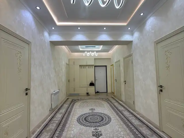 3-комн. квартира, 7 этаж, 118 м², Шохмансур, Душанбе