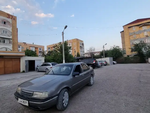 Opel Vectra A