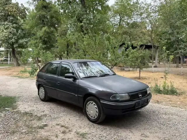 Opel Astra F