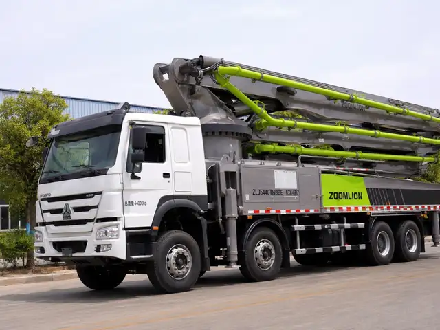 Автобетононасос Zoomlion ZLJ5440THBBE 63X-6RZ, Душанбе