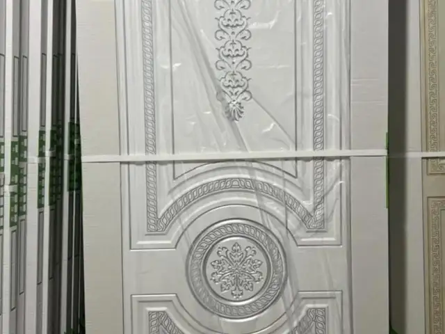 Дверь Эмаль, Душанбе