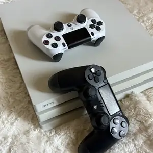Игровая приставка Sony PlayStation 4 pro, Душанбе