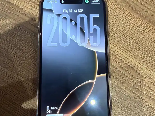 Apple iPhone 16 Pro, 256 gb, Desert Titanium, Худжанд