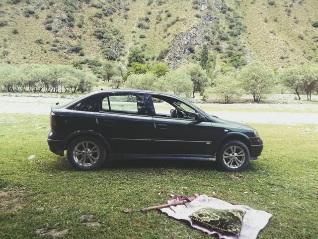 Opel Astra J