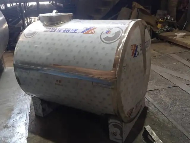 Бочка из нержавеющей стали 1000л. Т/л2.4мм, Душанбе