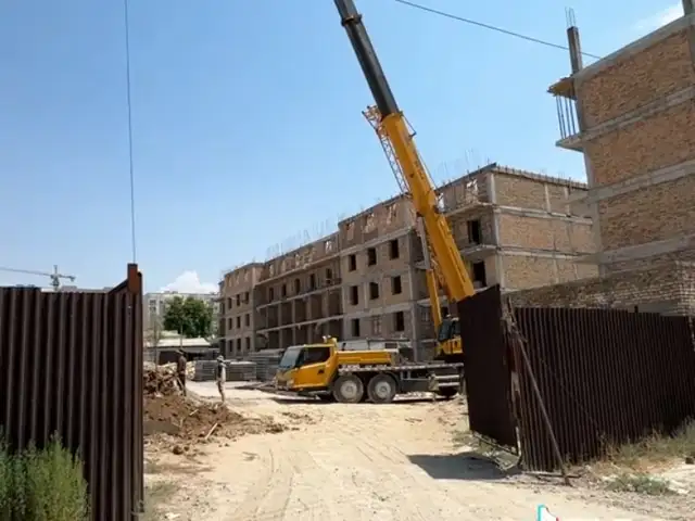 1-комн. квартира, Цокольный этаж, 51 м², 8мкр, Худжанд