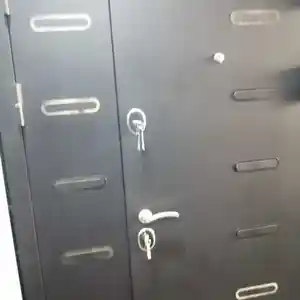 Дверь, Душанбе