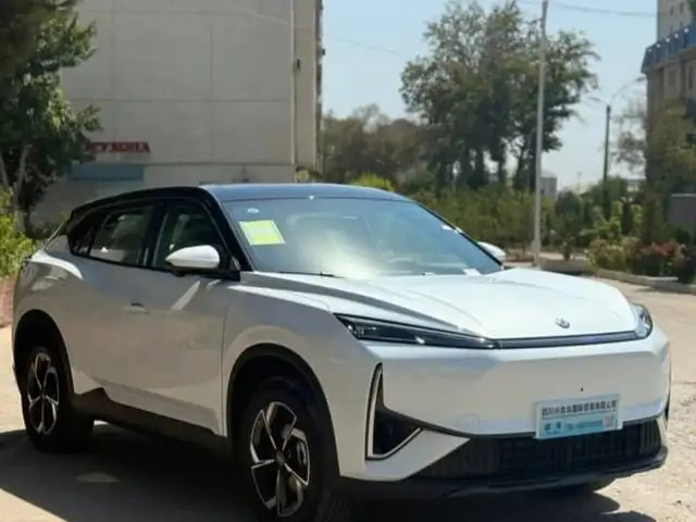 Dongfeng L7