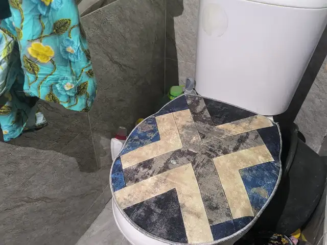 Унитаз, Душанбе