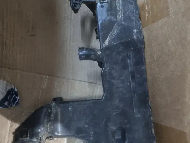 Крышка блока реле на Toyota 8266333110, Душанбе