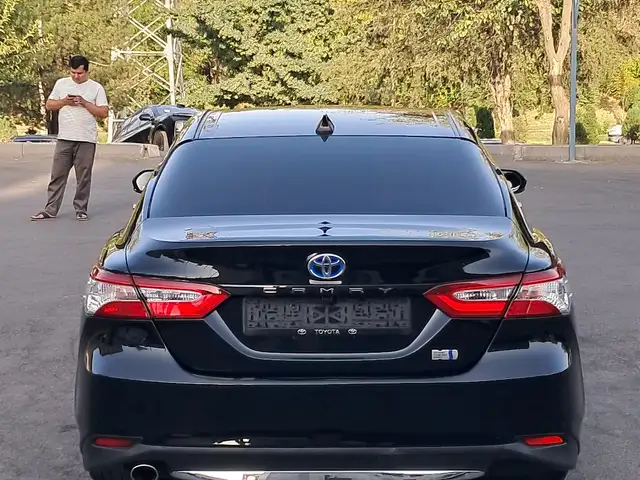Toyota Camry, 2018, Душанбе - 9