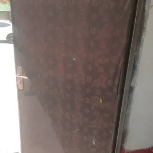 Дверь, Душанбе