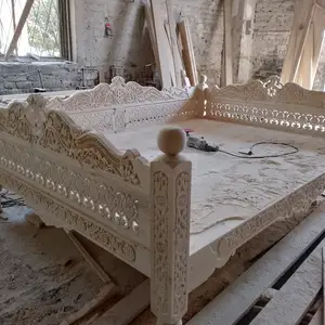 Тапчан, Исфара