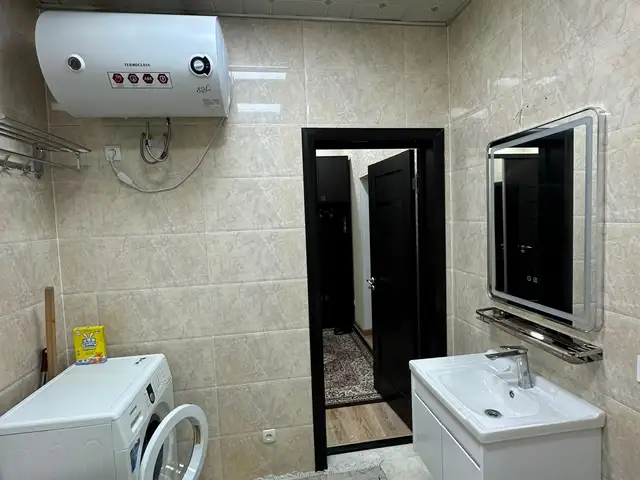 2-комн. квартира, 11 этаж, 60м², исмоили сомони, Душанбе
