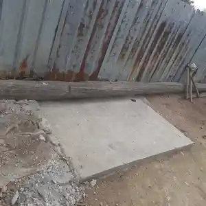 Столб деревянный СССР 10 м, Худжанд