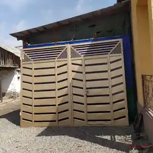 Ворота, Душанбе