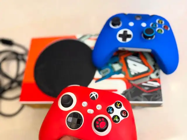 Игровая приставка Xbox s с топовыми играми, Душанбе - 4