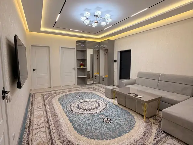 3-комн. квартира, 15 этаж, 123 м², И. Сомони,Овир, Душанбе