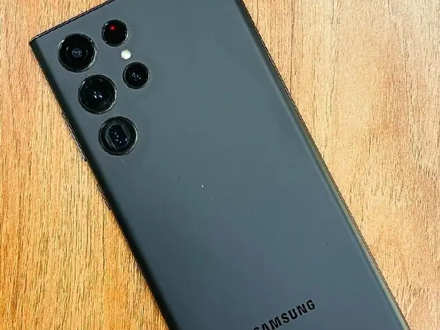 Samsung Galaxy S22 ulta, Худжанд