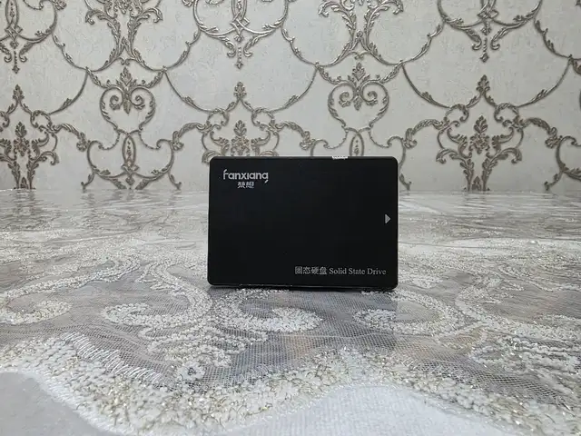 SSD накопитель 120GBb, Душанбе