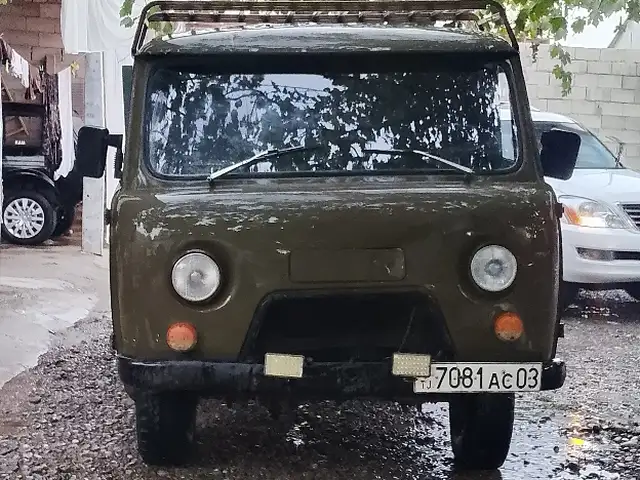 Бортовой автомобиль УАЗ 469, 1986, Хамадани
