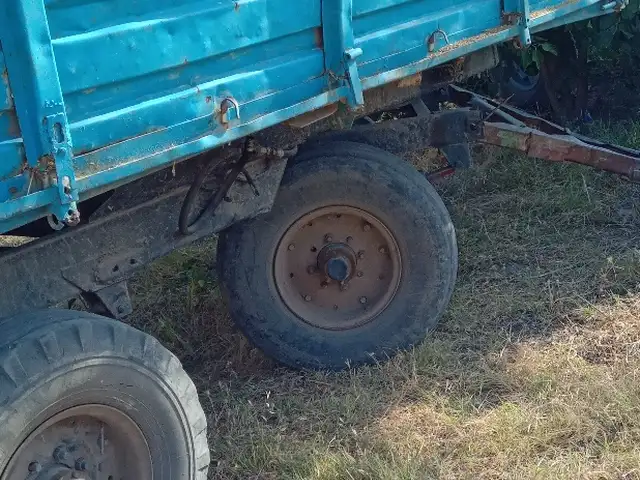Тележка барои тракторҳо, Турсунзаде