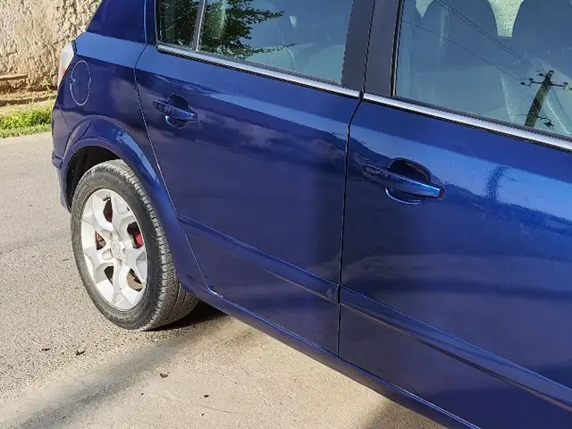 Opel Astra H