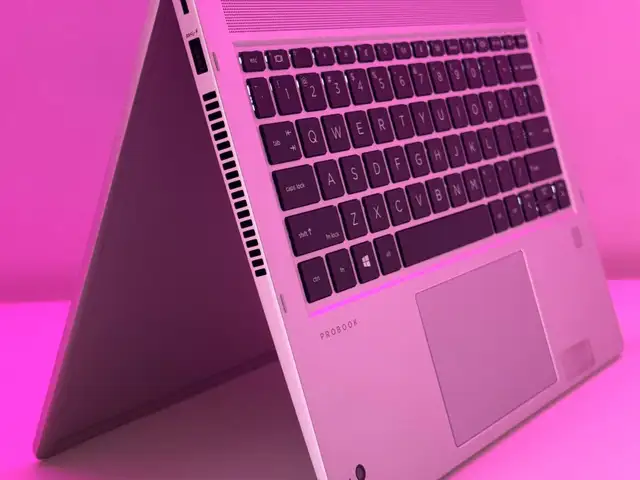 Ноутбук LapTop Hp Probook X360 Taunch Yoga Ryzen 5-5600U Сенсорный, Душанбе