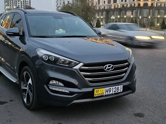 Hyundai Tucson