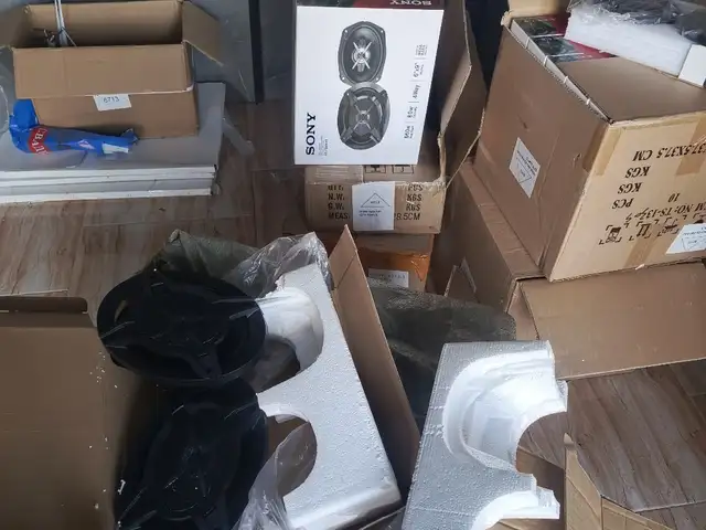 Автоколонки Sony..Раз-13.Раз-16, Душанбе